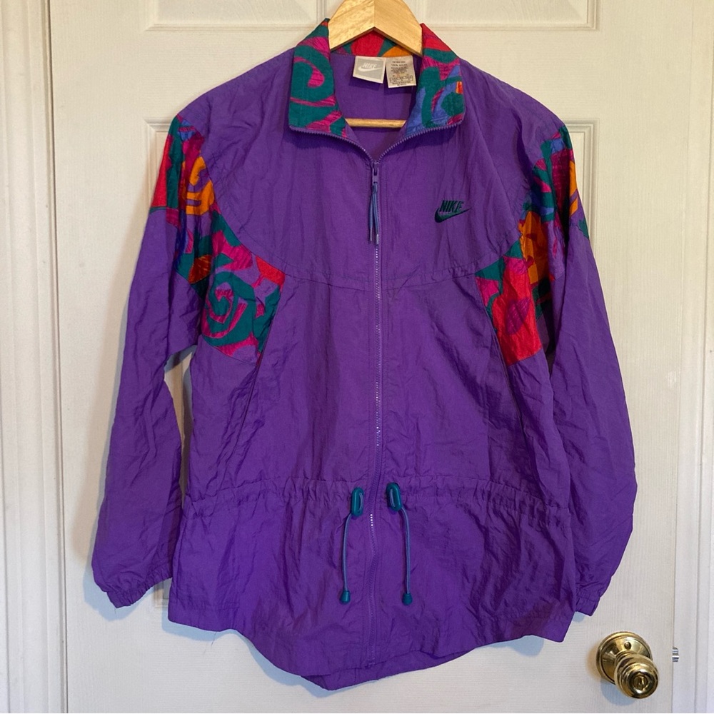 Vintage Nike Nylon Printed Windbreaker